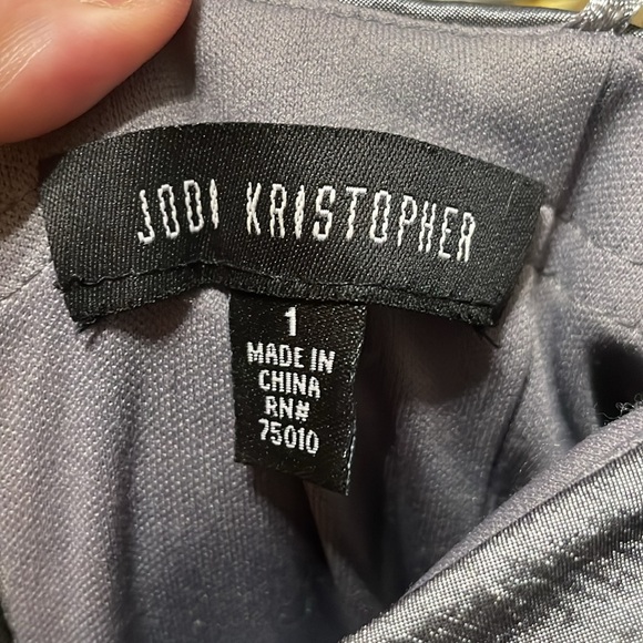 Jodi Kristopher evening gown - Picture 5 of 6